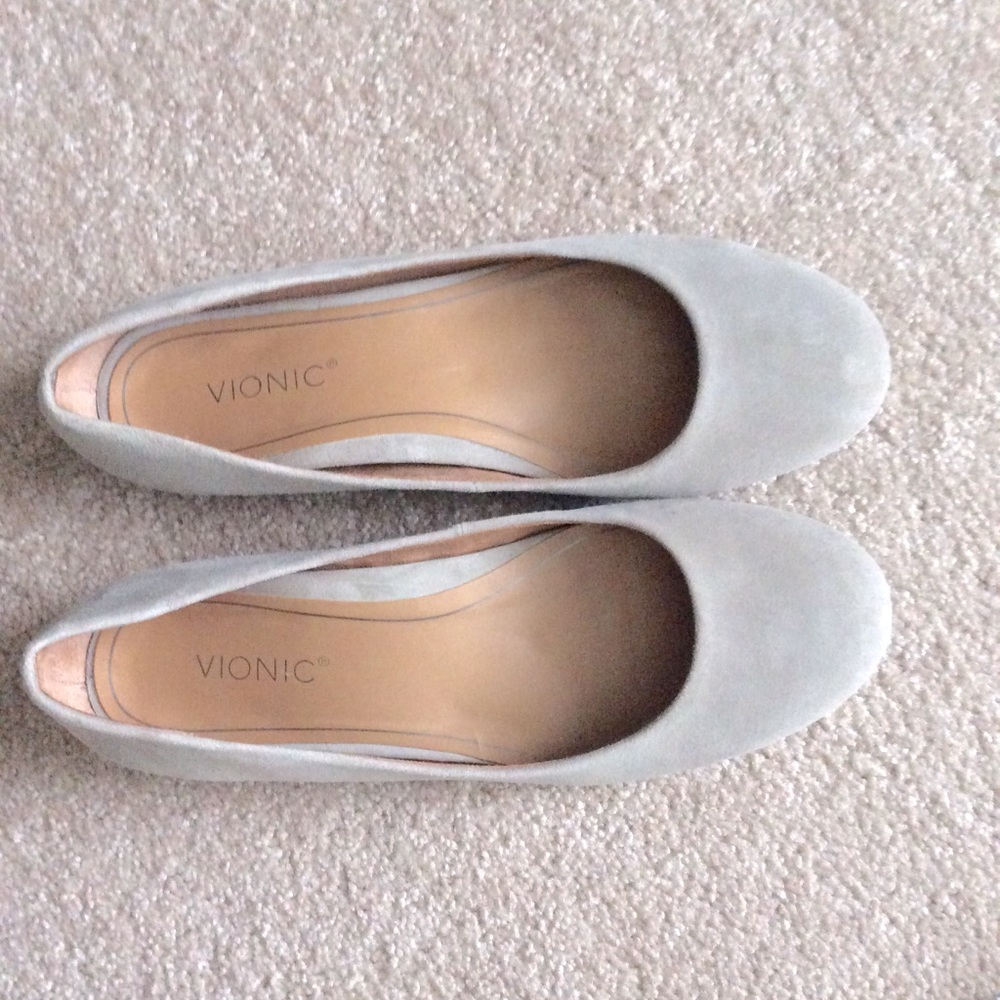 Vionic shoes
